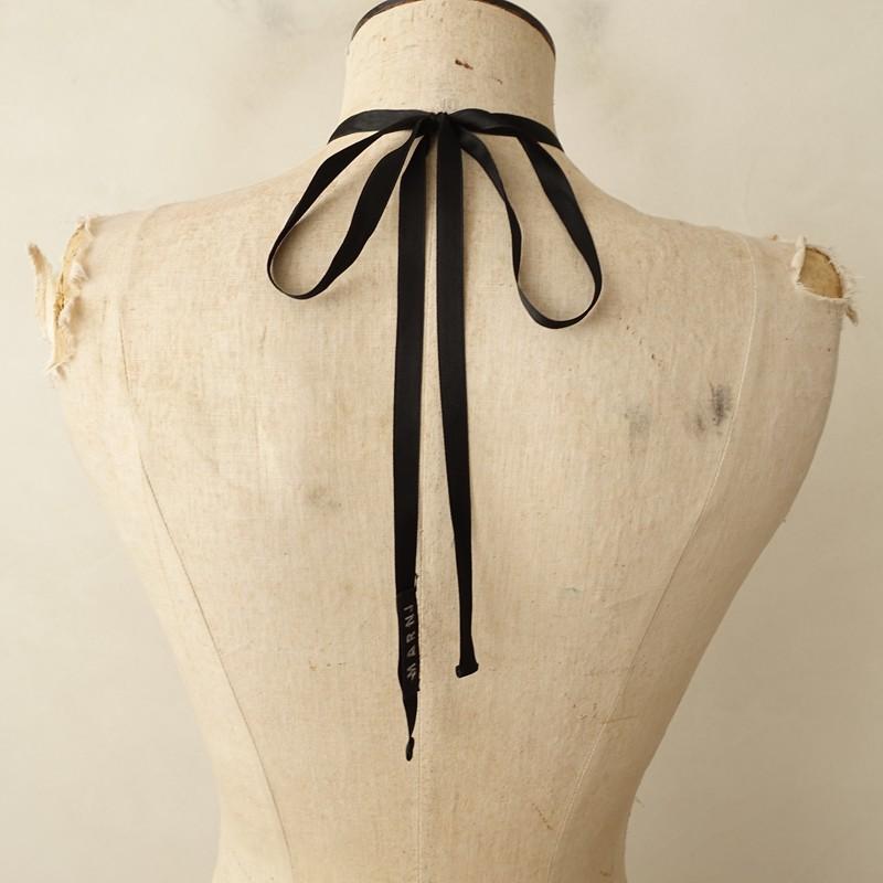マルニ MARNI *ネックレス*ブラックブラウンリボンサークルモチーフ 