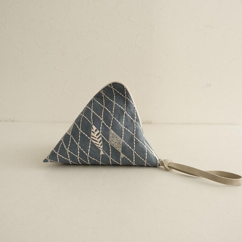 mina perhonen（ミナペルホネン） *pacific tetra pouch テトラポーチ 