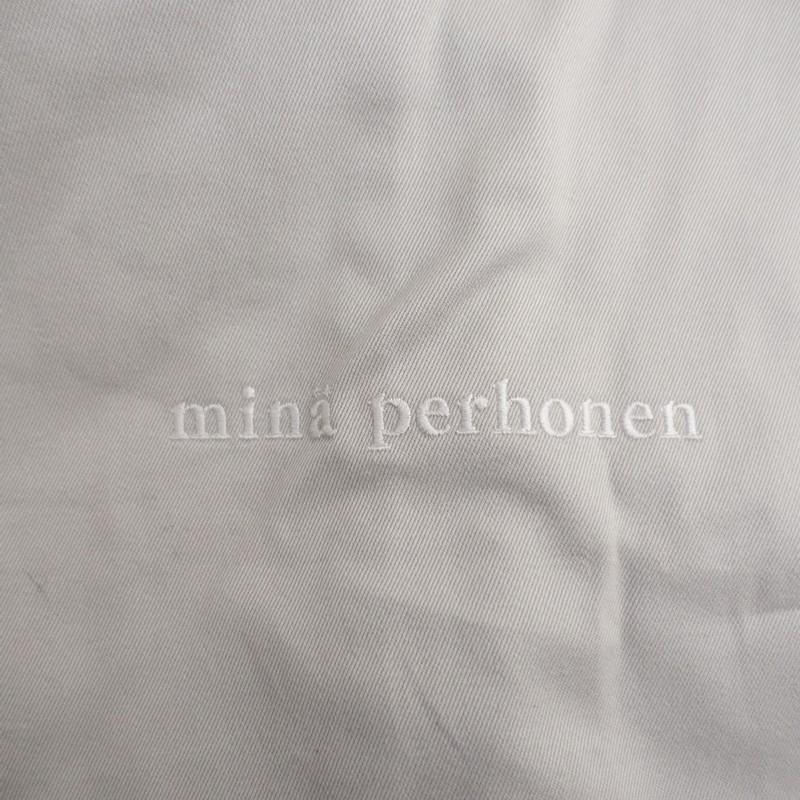 mina perhonen（ミナペルホネン） *コートカバー*ライトグレー刺しゅう