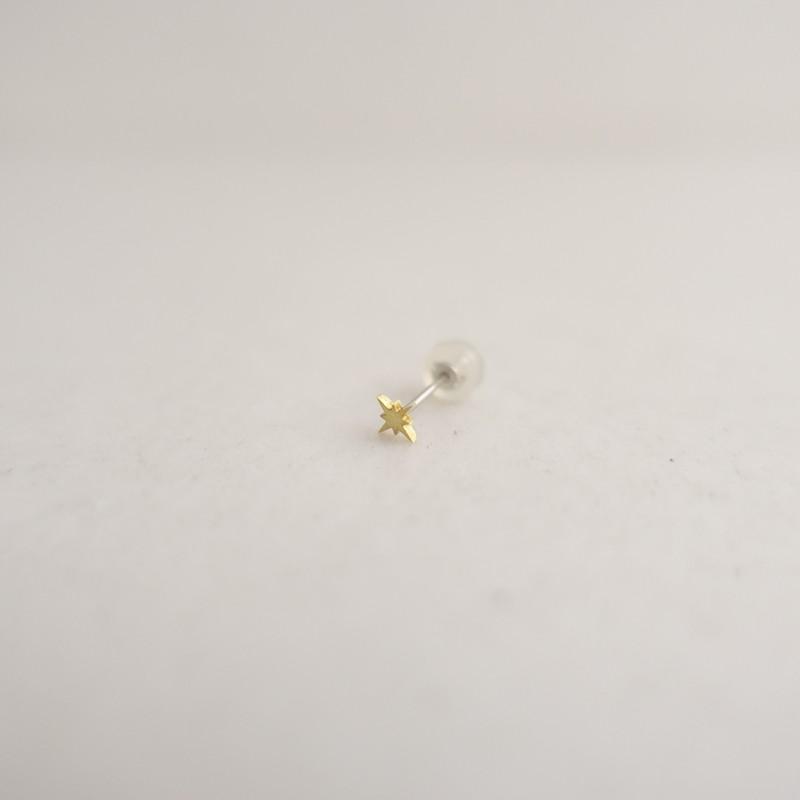プフッツェpfutze花粉 pollen シングル ピアス18k 中古美品 プフッツェ Pfutze *Star ピアス*K18YGゴールドシルバーアクセサリー
