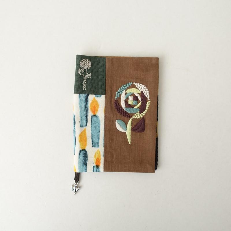 mina perhonen（ミナペルホネン） *piece ブックカバー*パッチワーク