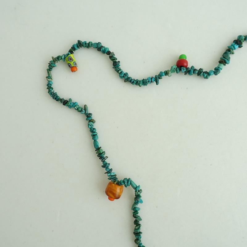 HENRY CUIRオリーブグリーンのビーズ ネックレスパズル HENRY CUIR（アンリークイール） *ターコイズ ネックレス*ブルー