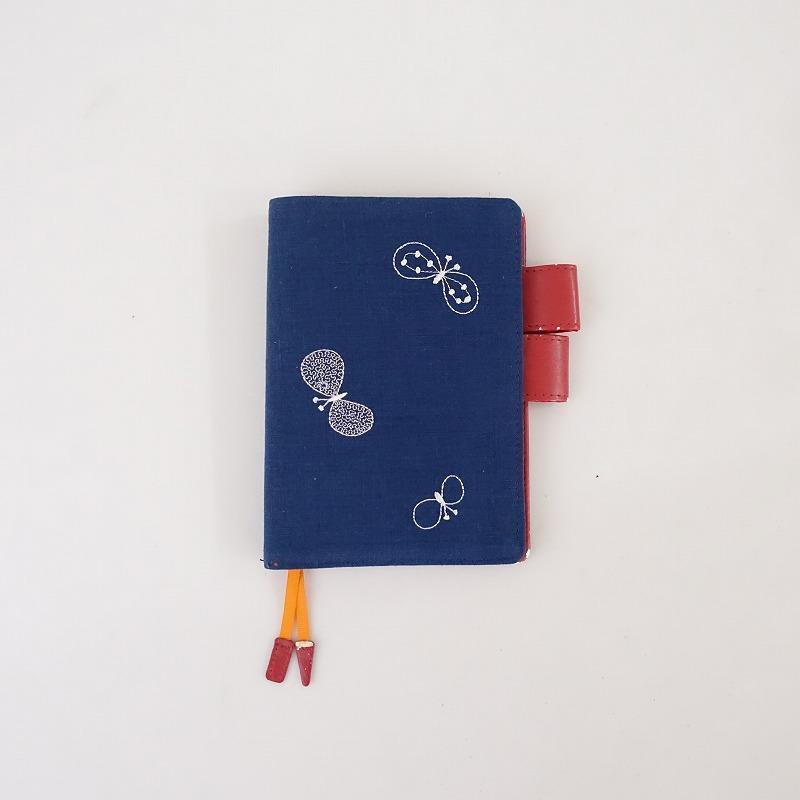 mina perhonen（ミナペルホネン） × ほぼ日刊イトイHOBONICHI *choucho 