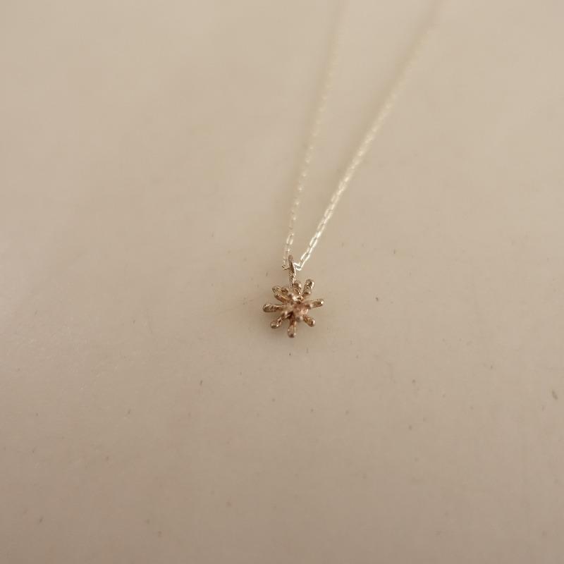 KAORU（カオル） 【定価1.1万】カオル *ネオスターダストネックレス 