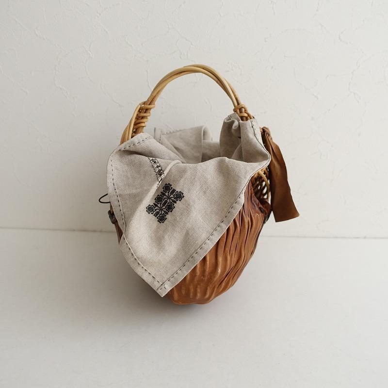 【極美品】ebagos タカイソラノシタ390 フェルト帽体バッグ 希少モデル 極美品】ebagos タカイソラノシタ390 フェルト帽体バッグ 希少