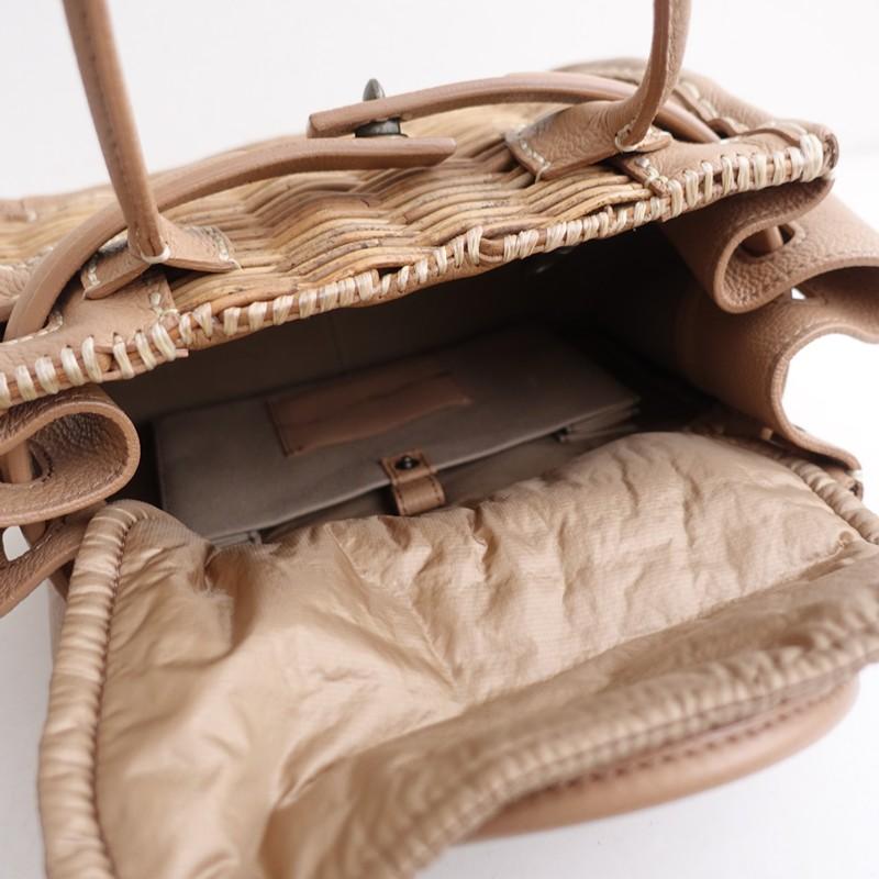 【美品】2025SS/ebagos *Summer Break フニュシュリンク ベルトバッグ*かばんトート紅籐×レザーかごバッグ(ba10-2604-25)【60E62】の画像