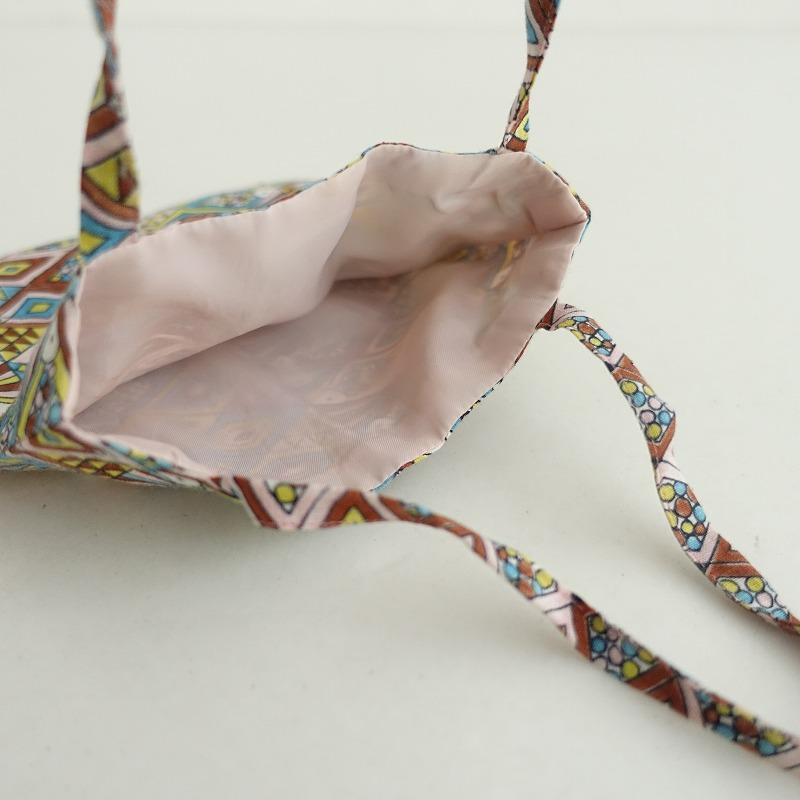 mina perhonen ミナペルホネン *pesceミニバッグ*手提げ総柄 mina perhonen ミナペルホネン *pesceミニバッグ*手提げ総柄
