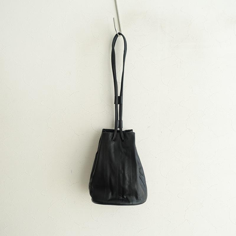 美品/定価4.4万】マリメッコ marimekko *KEIRAショルダーバッグ*レザー