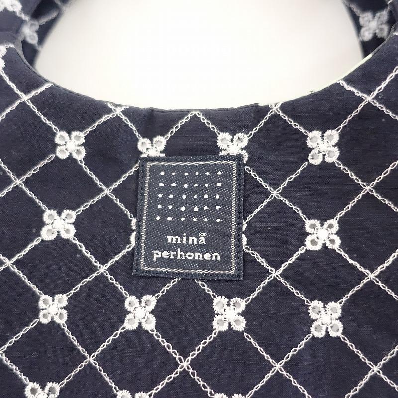 mina perhonen（ミナペルホネン） *flower beads egg bag*エッグバッグ