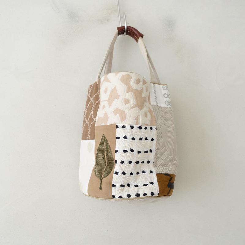 ミナペルホネン　ショルダー　トートバッグ　パッチワーク×skyflower ミナペルホネンスカイフラワーとパッチワーク バケツ型トート