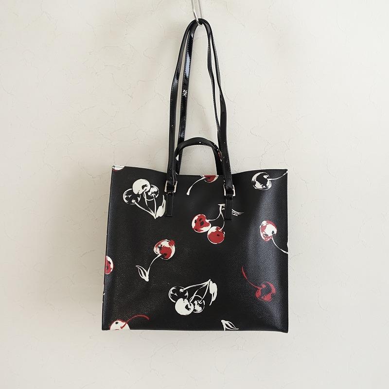 美品】タマミワタナベ tamami watanabe *レザーチェリー柄バッグ 
