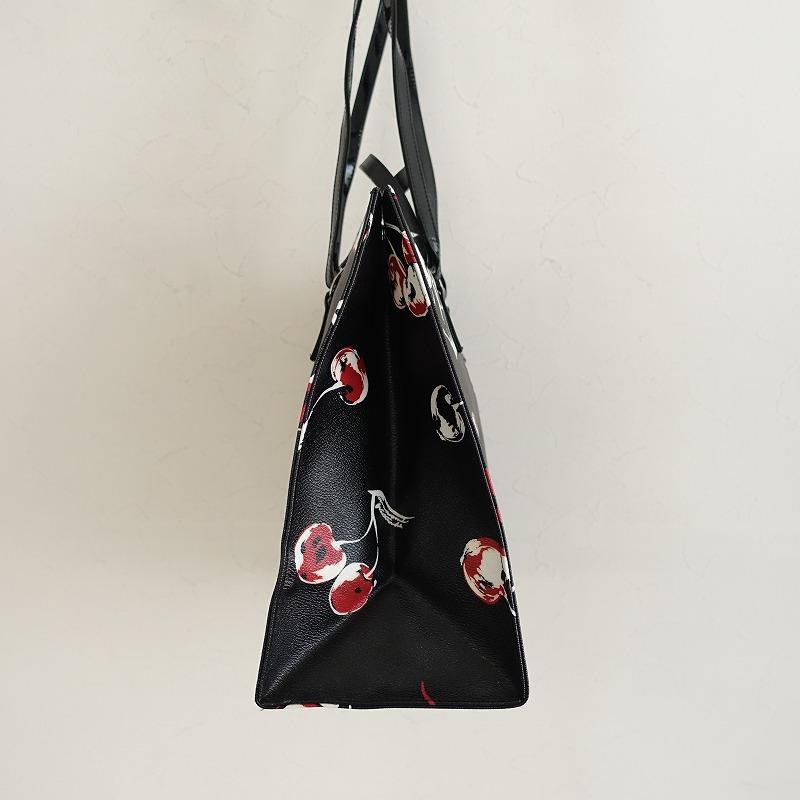 美品】タマミワタナベ tamami watanabe *レザーチェリー柄バッグ 