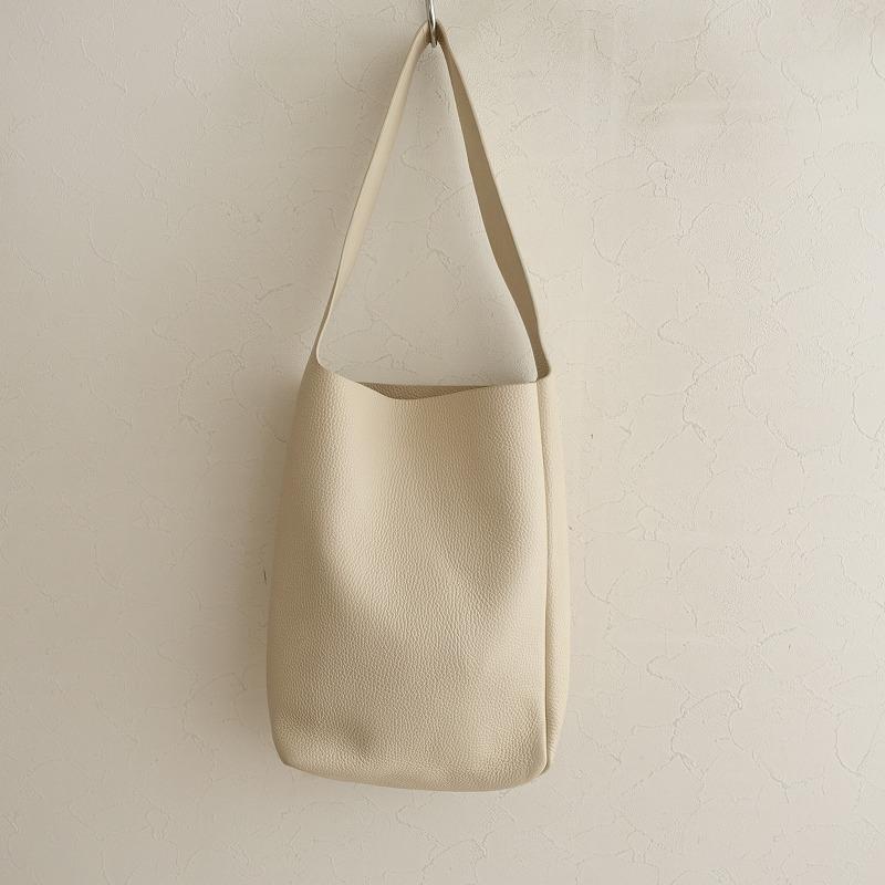 Aeta SHOULDER M ショルダーバッグ ユニセックス A4可能 肩掛け