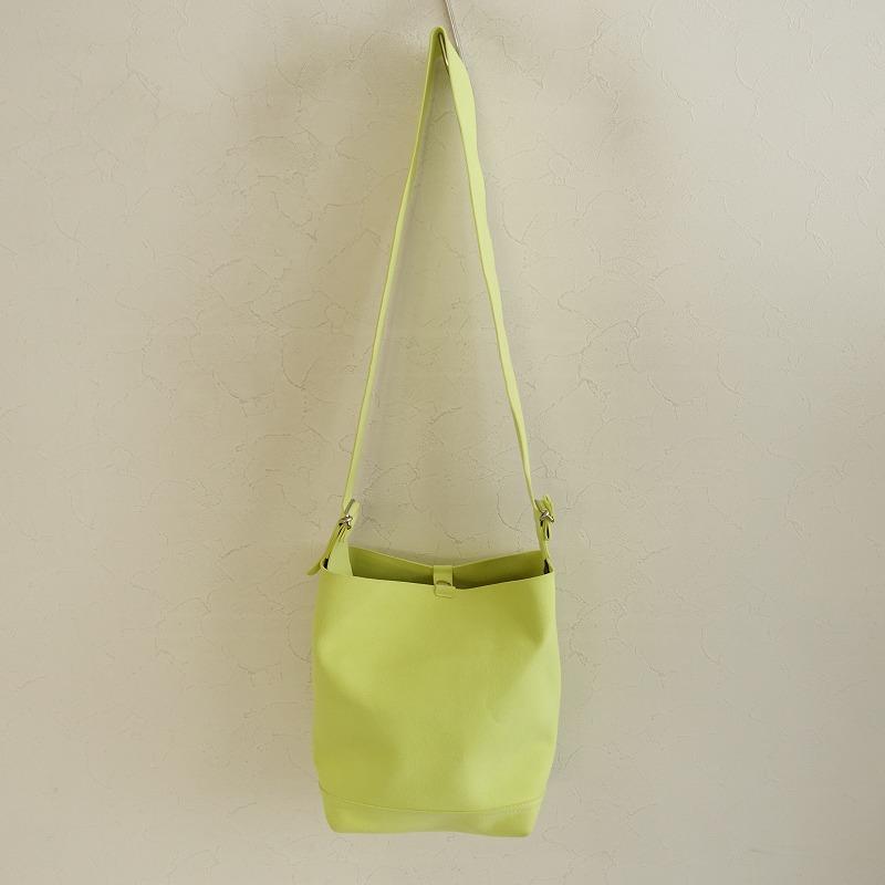 zattu（ザッツ） 【美品/定価2.6万】ザッツ *VAMOSYショルダーバッグ 