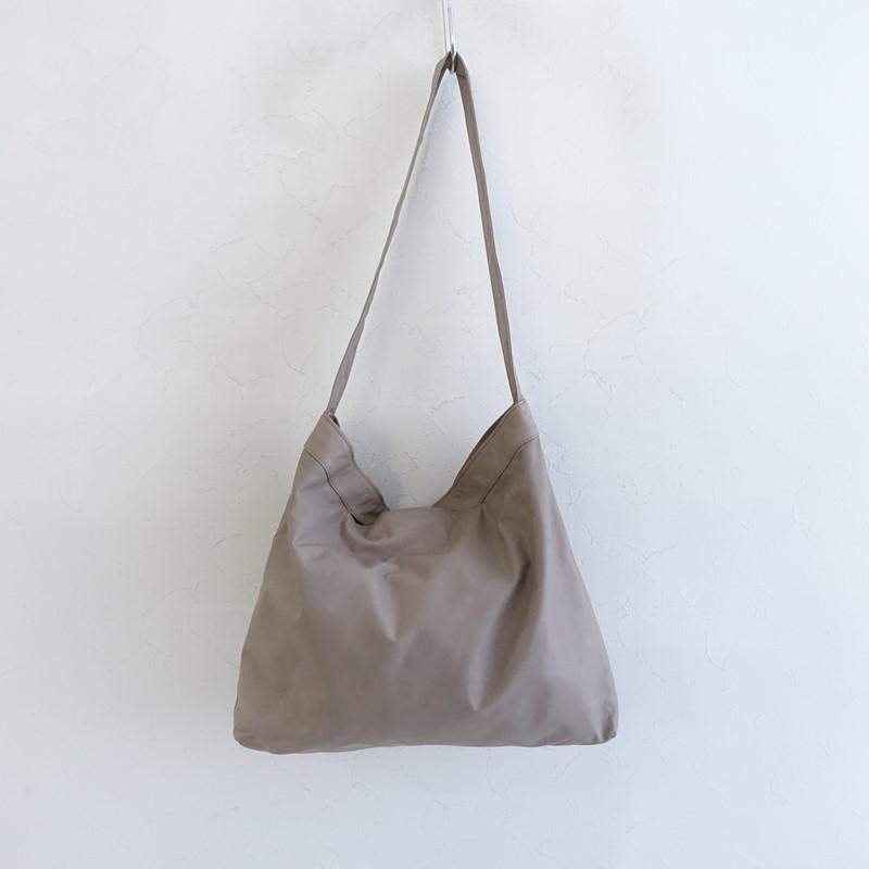 evam eva（エヴァムエヴァ） *レザートートバッグ*2wayベージュ