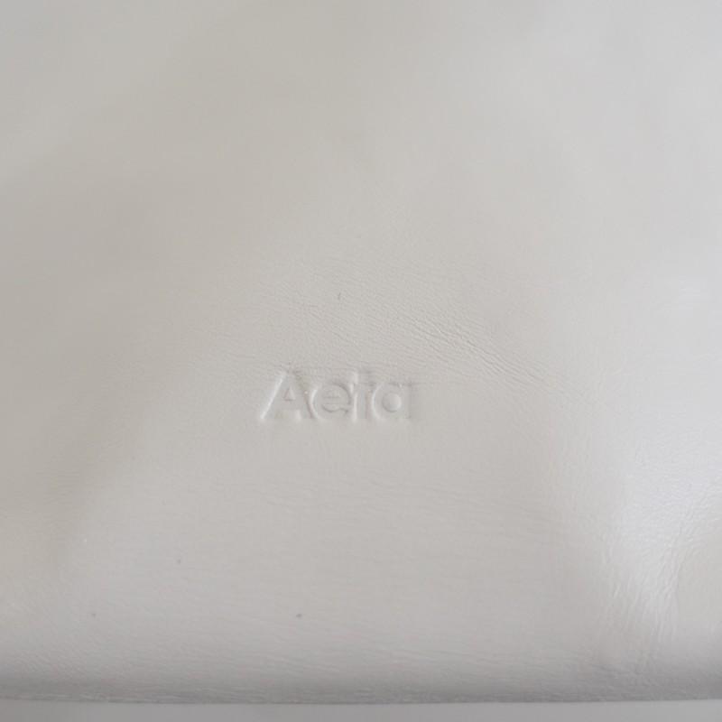 アエタ Aeta *COW KIP LEATHER POUCH S レザーポーチ*ホワイト革巾着