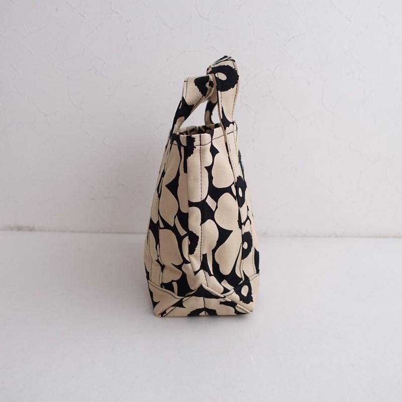 未使用/定価1.6万】マリメッコ marimekko *seidi トートバッグ*ライト 
