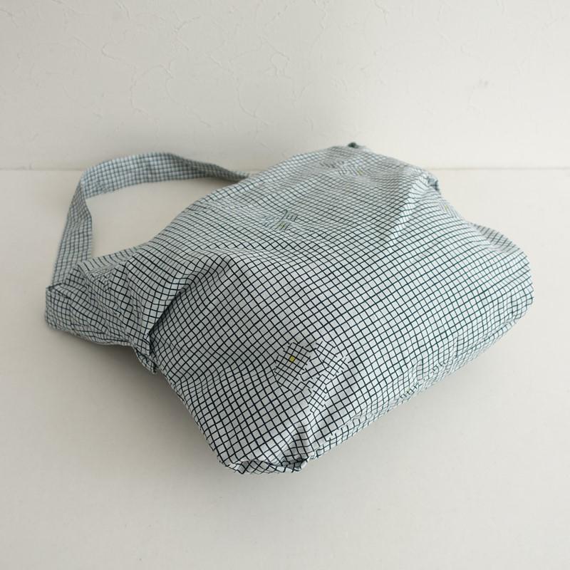 新品未使用　ミナペルホネン　faint shadow エッグバッグ mina perhonen（ミナペルホネン） 【美品/定価2.0万】ミナペルホネン