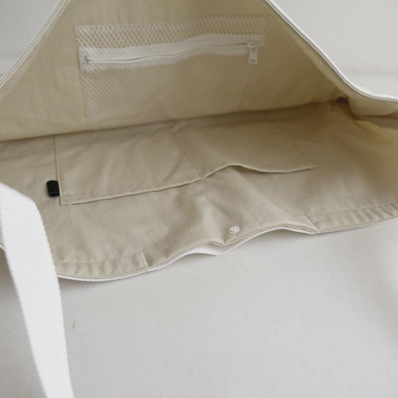美品/定価1.9万】イーラ ERA. *BIG FLAT BAG*ショルダーバッグビッグ 