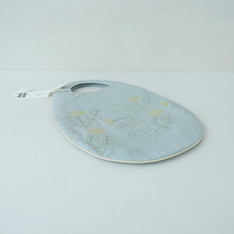mina perhonen（ミナペルホネン） *tanpopo egg bag エッグバッグ