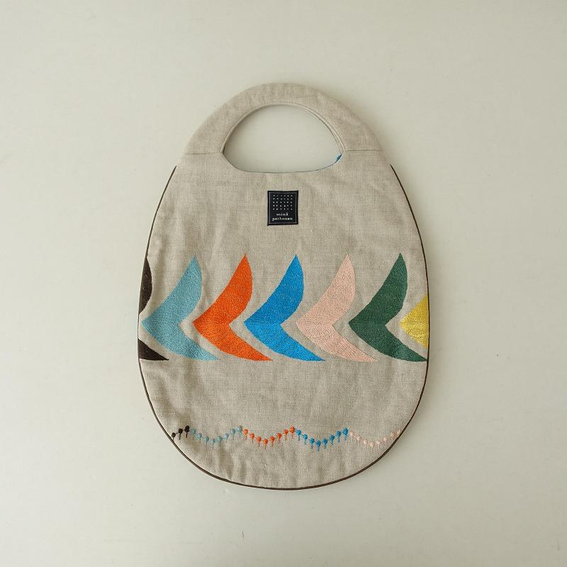 mina perhonen エッグバッグ　wood bird ウッドバード mina perhonen（ミナペルホネン） 【美品】ミナペルホネン *bird egg