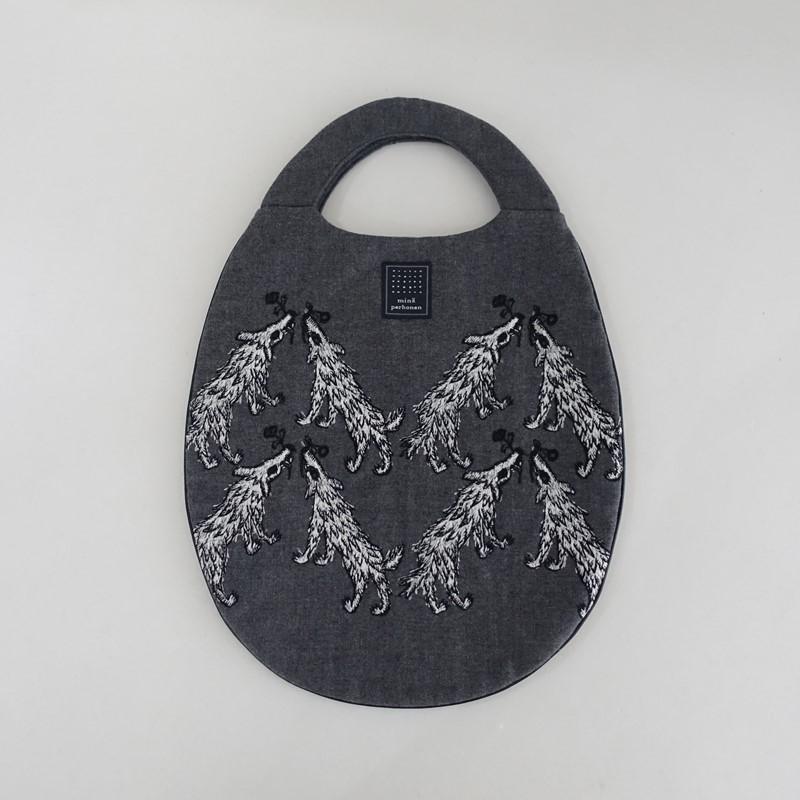 mina perhonen（ミナペルホネン） *wolf&flower egg bag エッグバッグ