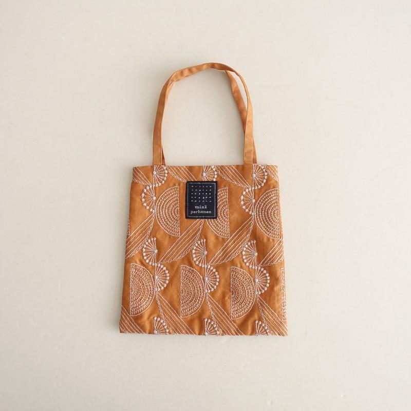 mina perhonen（ミナペルホネン） *onion mini bag ミニバッグ*手提げ