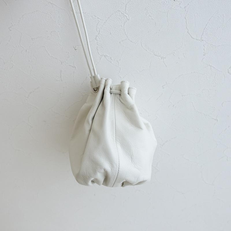 ANIECA 【定価1.3万】アニーカ *レザードローストリング巾着ショルダー 