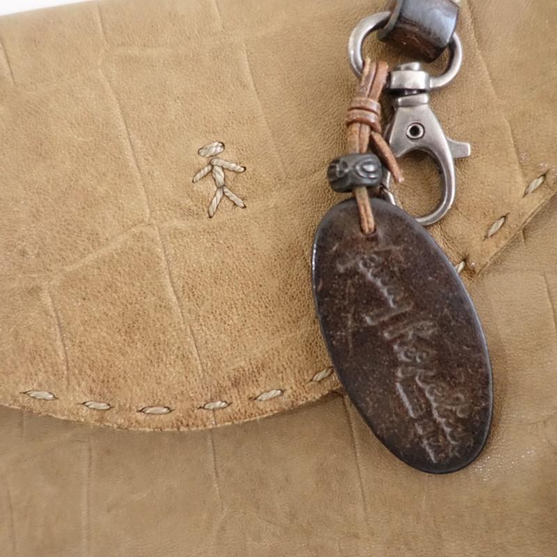 HENRY BEGUELIN（エンリーベグリン） *オミノ刺しゅうクロコ型押し