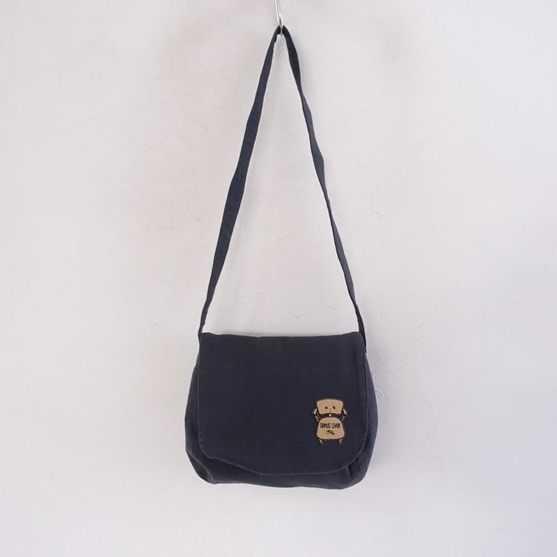プティキュ petit cul *涙形ポシェット*かばん斜め掛けショルダー