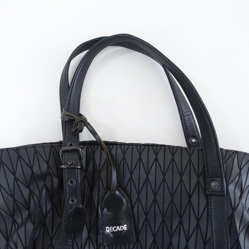 DECADE（ディケイド） 【定価2.4万】ディケイド *Solid Graphic Print