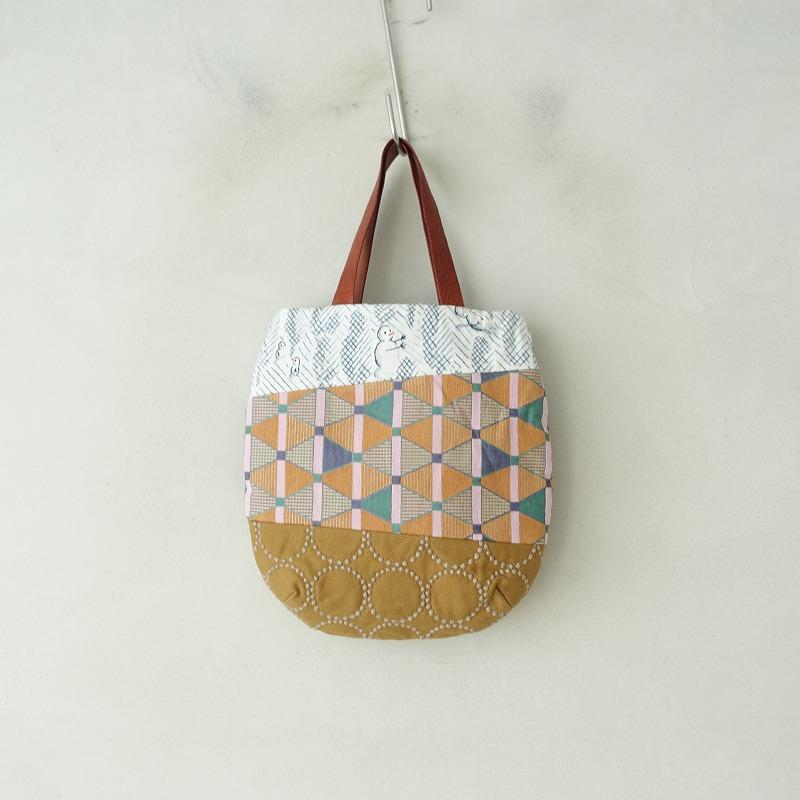 【美品】mina perhonen　ハンドバック　ノベルティ付 mina perhonen（ミナペルホネン） 【美品】2024AW/予約購入特典非売品