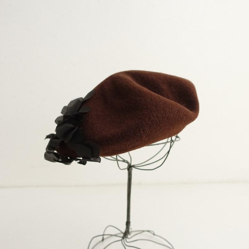 Sugri ミニベレー帽　ファーベロア Sugri ミニベレー帽 ファーベロア