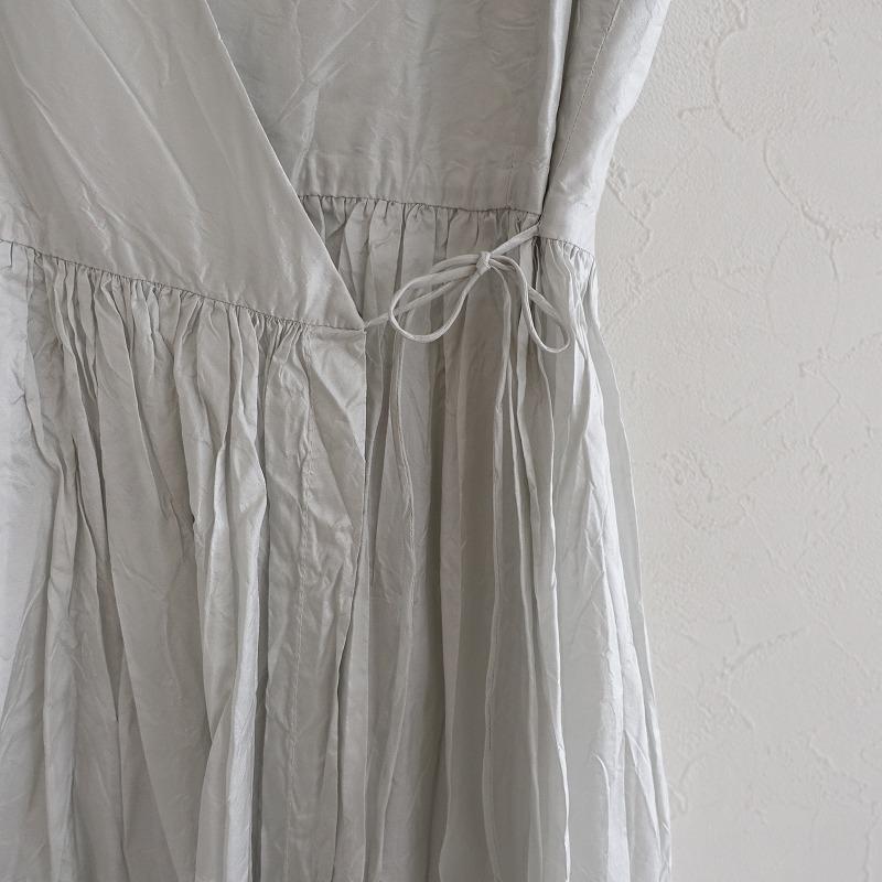 dosa 【定価8.3万】ドーサ DOSA *ラジャスタンドレス*1シルク dosa 【定価8.3万】ドーサ DOSA *ラジャスタンドレス*1シルク