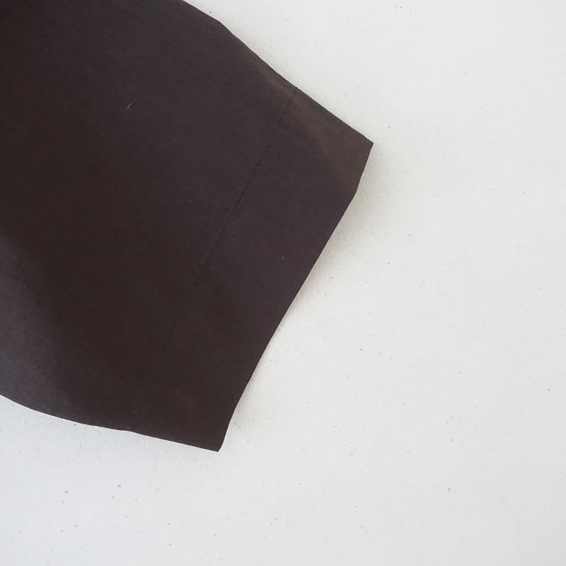 arts&science 黒のテントラインプルオーバー arts&science 黒のテントラインプルオーバー