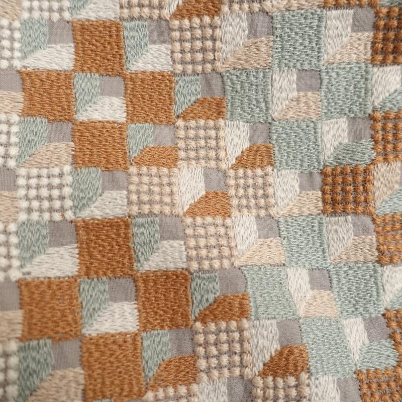 【2025SS/美品/定価15.4万】ミナペルホネン mina perhonen *kuutio ノーカラージャケット*36刺しゅう(jk1-2512-86)【50A62】の画像