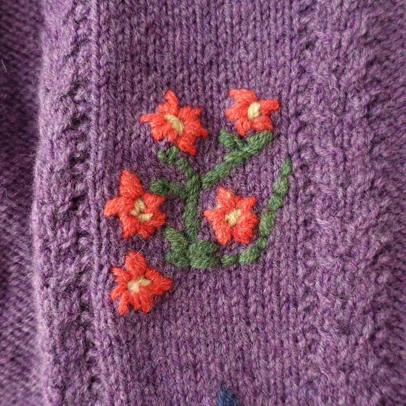 MICHAELA BUERGER //ミカエラビュルガー *刺繍ニットベスト*厚 MICHAELA BUERGER //ミカエラビュルガー *刺繍ニットベスト*厚