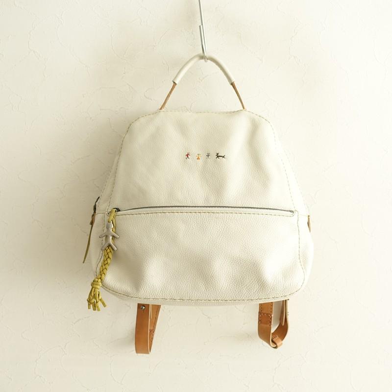 HENRY BEGUELIN（エンリーベグリン） *オミノ刺しゅうレザーリュック