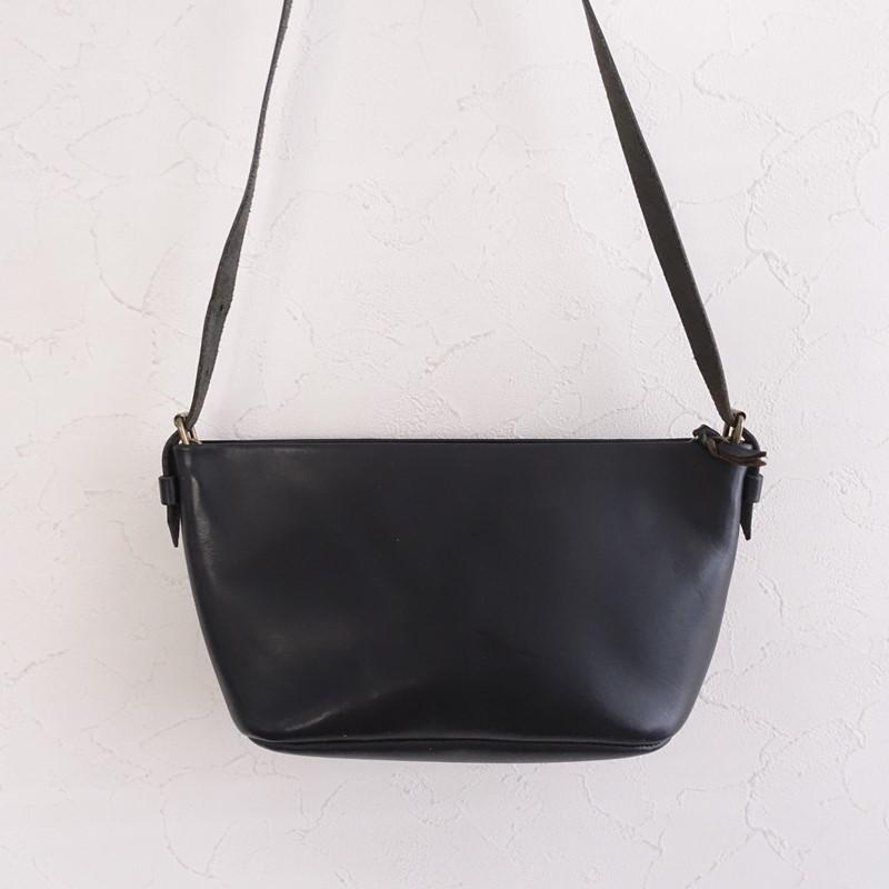 受注生産品/定価2.9万】一粒舎 hitotsubusha *float レザーショルダー 