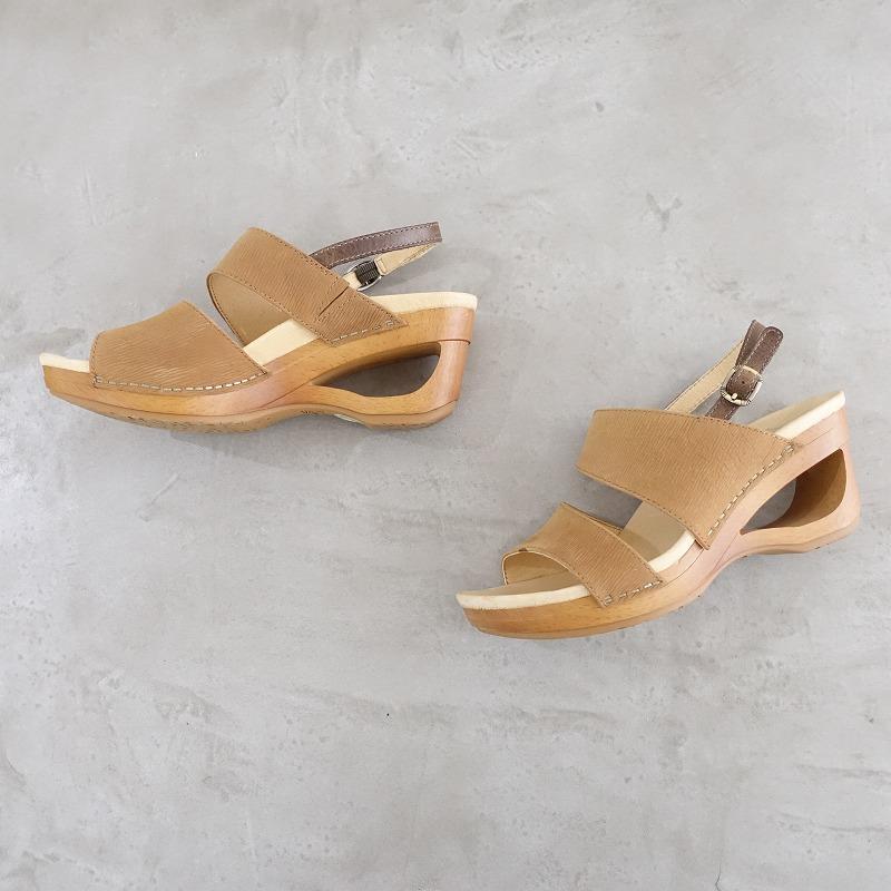 dansko 【美品/定価2.7万】ダンスコ DANSKO *Tamia レザー dansko 【美品/定価2.7万】ダンスコ DANSKO *Tamia レザー