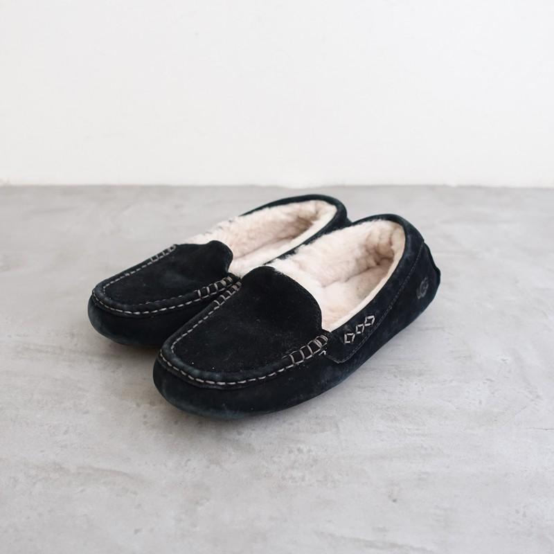 UGG Ansley ブラック BLK ローファー モカシン スリッポン 8D UGG
