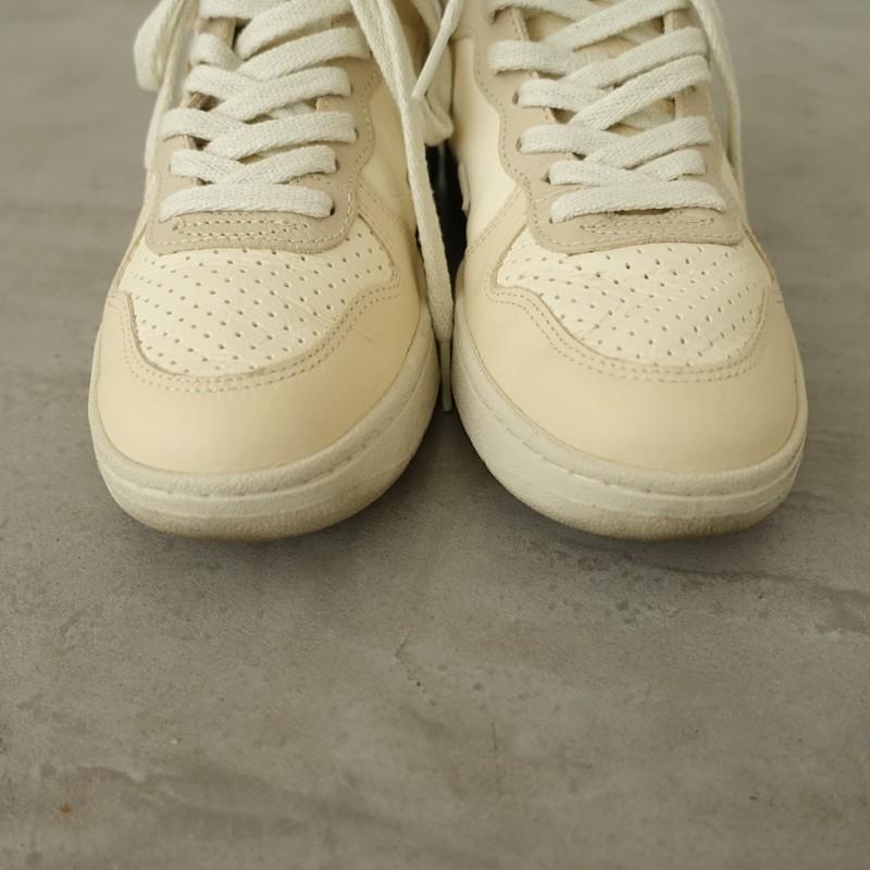 VEJA（ヴェジャ） 【定価3.1万】ベジャ *レザーハイカットスニーカー 