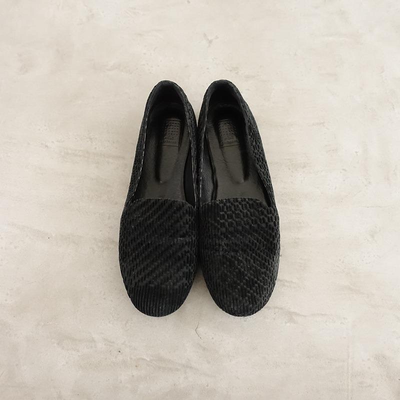 ミナペルホネン BLACK Jill シューズ 　新品未使用 ミナペルホネン BLACK Jill シューズ 新品未使用 ブランド古着販売の