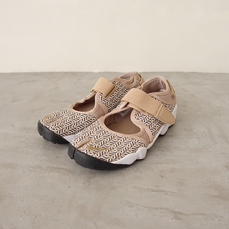 美品】ナイキ NIKE *エアリフト United in Victory US7/UK4.5/EUR38