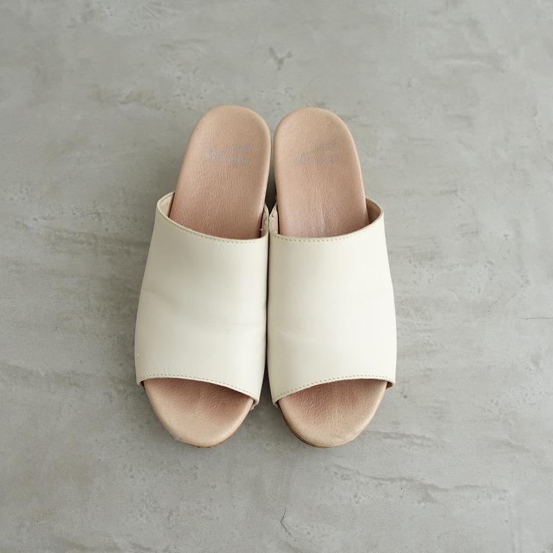 dansko（ダンスコ） 【定価2.3万】ダンスコ *Maci サンダル 38/24
