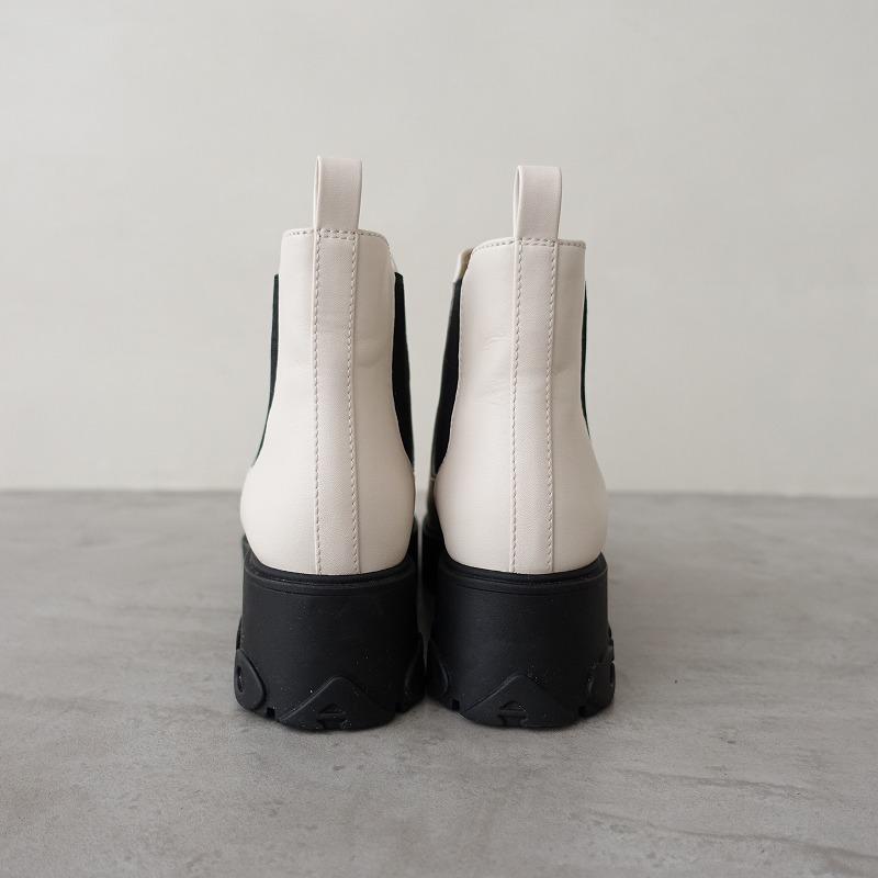 COACH　コーチ　ブーツ バイカー　エンジニアブーツ　リングブーツ　レザー 美品】コーチ COACH *REID LEATHER BOOTIE 7C/24*オフホワイト