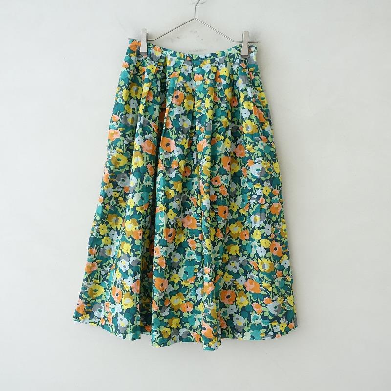 Sally Scott //サリースコット *コットンフラワープリントタックス  