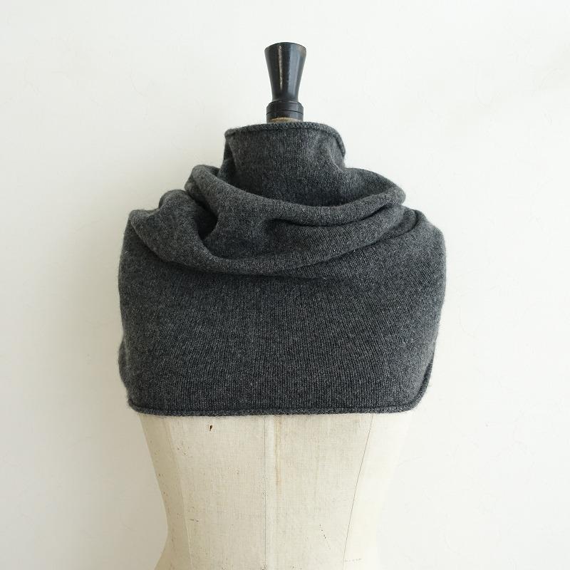 evam eva エヴァムエヴァ　カシミア100% ネックウォーマー　グレー evam eva - evam eva vie カシミヤ100% ゆったり大きめ スヌード