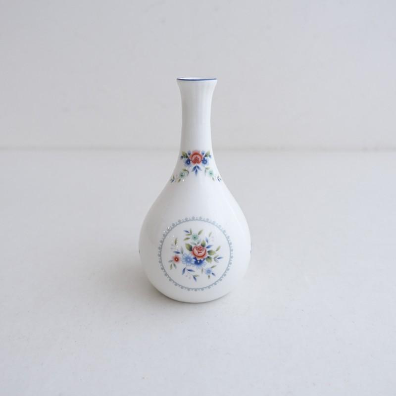 ウェッジウッド、花瓶、フラワーベース、一輪挿し WEDGWOOD（ウェッジウッド） *ROSE DALE フラワーベース 一輪挿し*花瓶