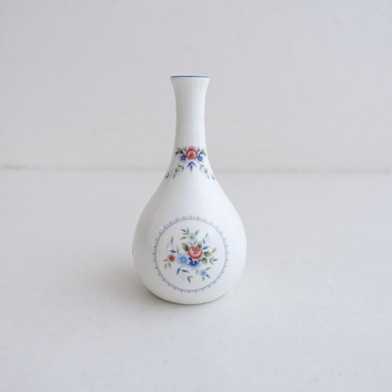 ウェッジウッド、花瓶、フラワーベース、一輪挿し WEDGWOOD（ウェッジウッド） *ROSE DALE フラワーベース 一輪挿し*花瓶